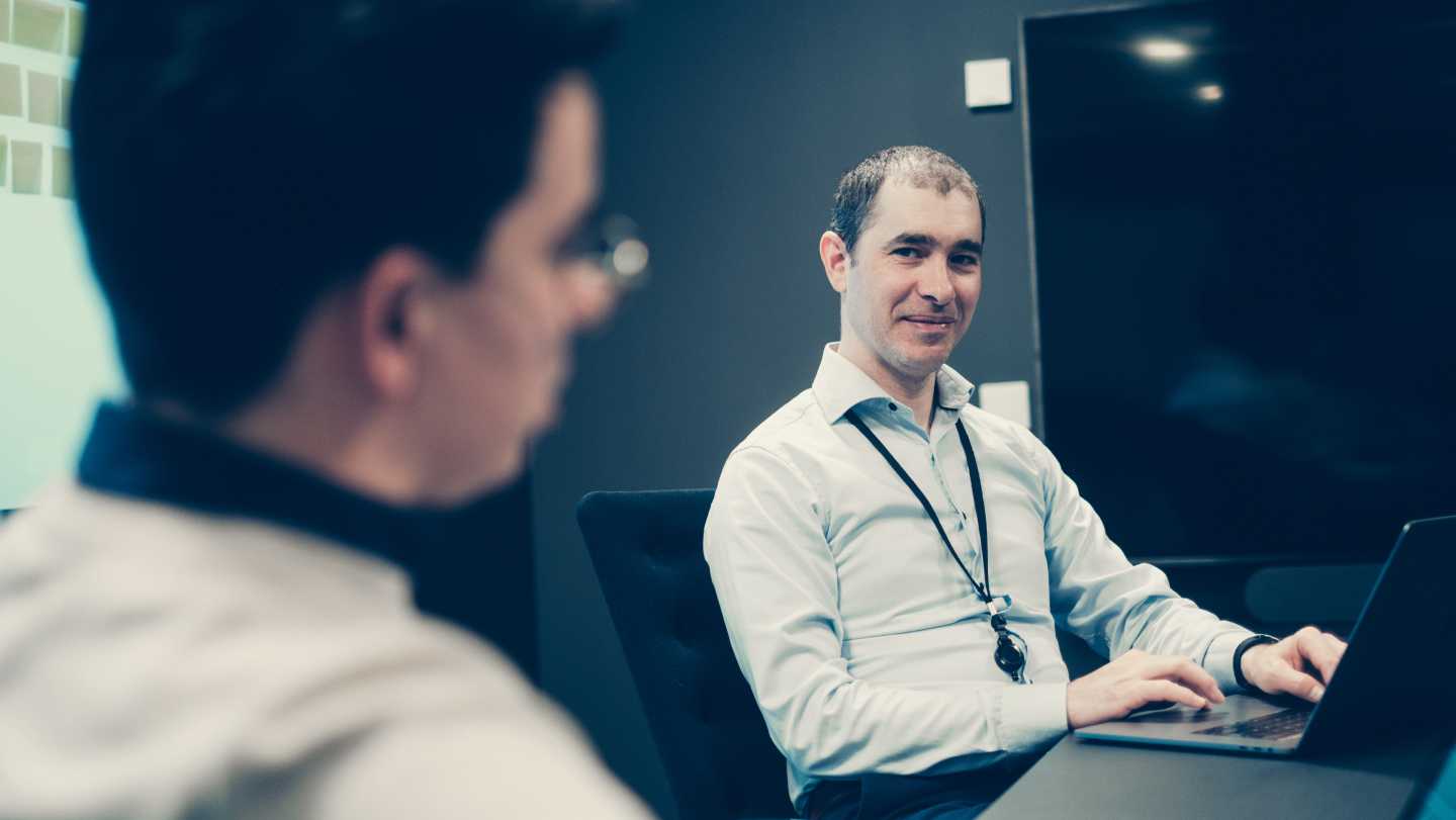 Two men in meeting1