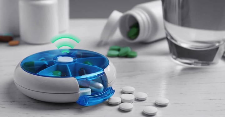Smart IoT pill dispenser enabling connected healthcare
